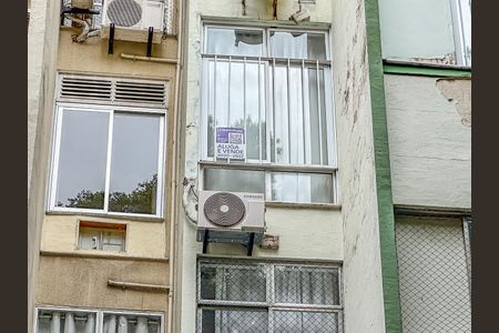 Apartamento à venda com 84m², 2 quartos e 1 vaga