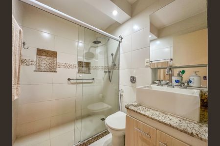 Apartamento à venda com 84m², 2 quartos e 1 vaga