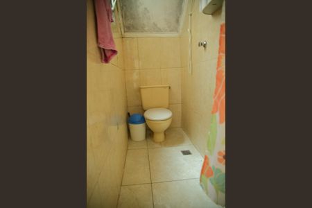 Casa à venda com 200m², 4 quartos e 2 vagasBanheiro de Serviço