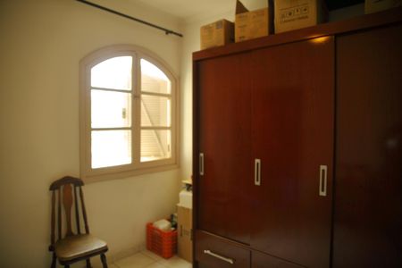 Casa à venda com 200m², 4 quartos e 2 vagasQuarto 1