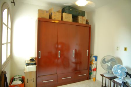 Casa à venda com 200m², 4 quartos e 2 vagasQuarto 1