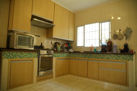 Casa à venda com 200m², 4 quartos e 2 vagasCozinha