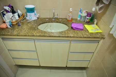 Casa à venda com 200m², 4 quartos e 2 vagasLavabo
