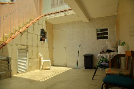 Casa à venda com 200m², 4 quartos e 2 vagasQuintal