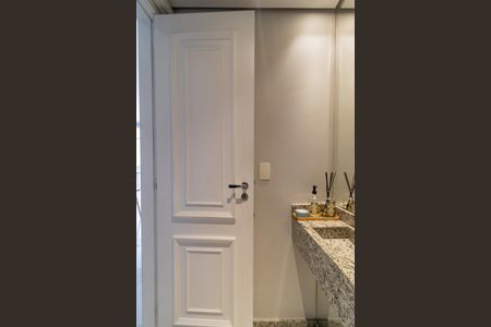 Apartamento à venda com 140m², 3 quartos e 3 vagas Apartamento à venda com 140m², 3 quartos e 3 vagasLavabo