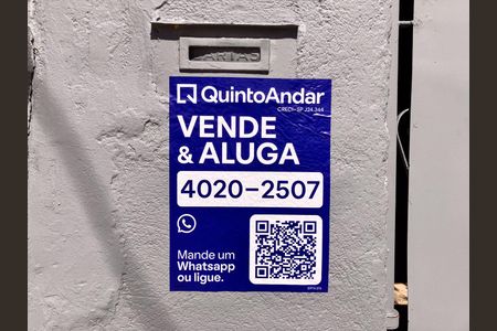 Casa à venda com 200m², 6 quartos e 1 vaga Casa à venda com 200m², 6 quartos e 1 vagaPlaca instalada