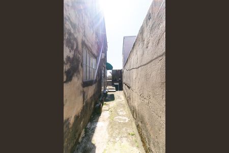 Casa à venda com 200m², 6 quartos e 1 vaga Casa à venda com 200m², 6 quartos e 1 vagaQuintal