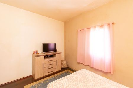 Casa à venda com 200m², 6 quartos e 1 vaga Casa à venda com 200m², 6 quartos e 1 vagaCasa 2 - Quarto 2