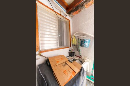 Casa à venda com 200m², 6 quartos e 1 vaga Casa à venda com 200m², 6 quartos e 1 vagaÁrea de Serviço