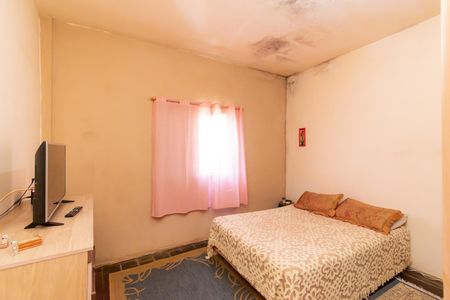 Casa à venda com 200m², 6 quartos e 1 vaga Casa à venda com 200m², 6 quartos e 1 vagaCasa 2 - Quarto 2