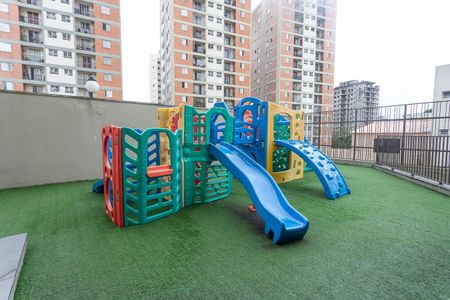 Apartamento à venda com 60m², 2 quartos e 1 vaga Apartamento à venda com 60m², 2 quartos e 1 vagaÁrea comum - Playground