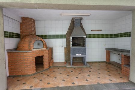 Apartamento à venda com 60m², 2 quartos e 1 vaga Apartamento à venda com 60m², 2 quartos e 1 vagaÁrea comum - Churrasqueira