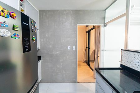 Apartamento à venda com 97m², 3 quartos e 2 vagas Apartamento à venda com 97m², 3 quartos e 2 vagasCozinha