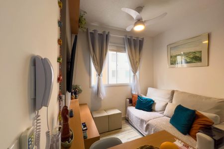 Apartamento para alugar com 33m², 2 quartos e sem vaga Apartamento para alugar com 33m², 2 quartos e sem vagaSala