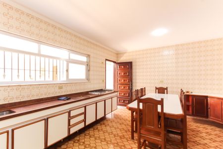 Casa para alugar com 270m², 3 quartos e 3 vagas Casa para alugar com 270m², 3 quartos e 3 vagasCozinha