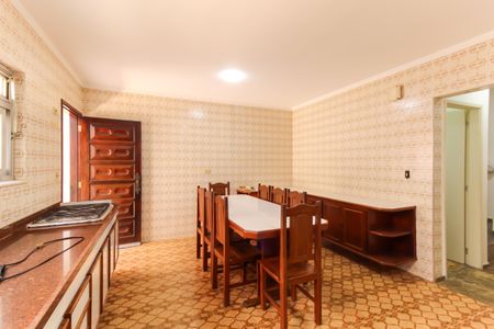 Casa para alugar com 270m², 3 quartos e 3 vagas Casa para alugar com 270m², 3 quartos e 3 vagasCozinha