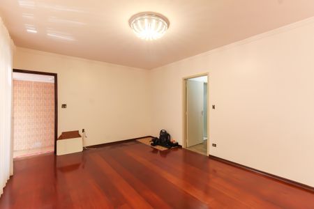 Casa para alugar com 270m², 3 quartos e 3 vagas Casa para alugar com 270m², 3 quartos e 3 vagasSala