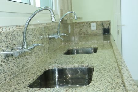 Casa de condomínio para alugar com 440m², 5 quartos e 15 vagasCozinha