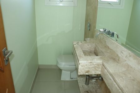 Casa de condomínio para alugar com 440m², 5 quartos e 15 vagasLavabo