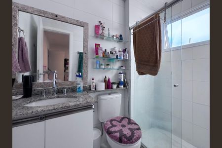 Apartamento à venda com 81m², 3 quartos e 2 vagas Apartamento à venda com 81m², 3 quartos e 2 vagasBanheiro da Suíte