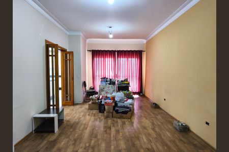 Casa à venda com 320m², 3 quartos e 5 vagasSala