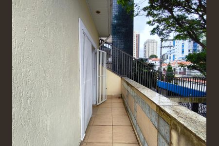 Casa à venda com 320m², 3 quartos e 5 vagasVaranda 