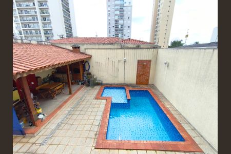 Casa à venda com 320m², 3 quartos e 5 vagasÁrea comum - Piscina
