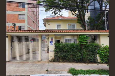 Casa à venda com 320m², 3 quartos e 5 vagasFachada