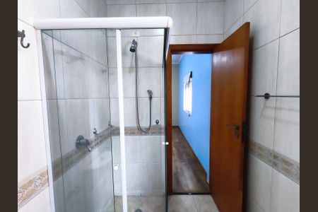 Casa à venda com 320m², 3 quartos e 5 vagasBanheiro da Suíte 1