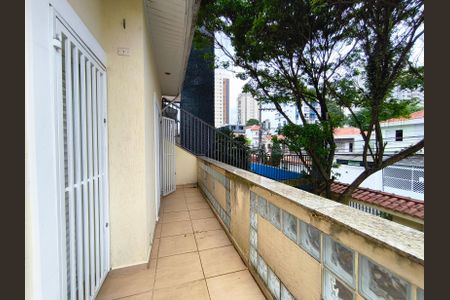 Casa à venda com 320m², 3 quartos e 5 vagasVaranda 