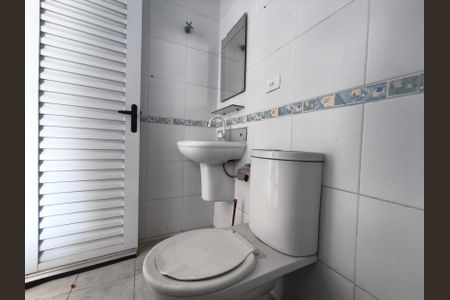 Casa à venda com 320m², 3 quartos e 5 vagasBanheiro de Serviço