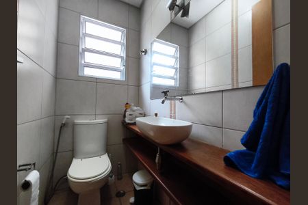 Casa à venda com 320m², 3 quartos e 5 vagasLavabo