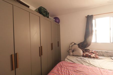 Casa à venda com 45m², 2 quartos e 1 vagaQuarto