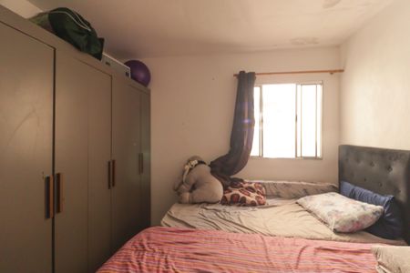 Casa à venda com 45m², 2 quartos e 1 vagaQuarto