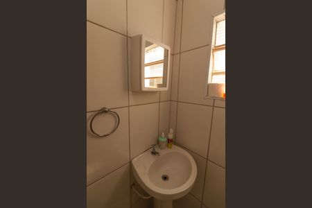 Casa à venda com 45m², 2 quartos e 1 vagaBanheiro Social