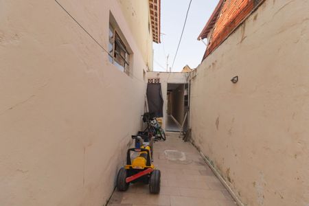 Casa à venda com 45m², 2 quartos e 1 vagaCorredor