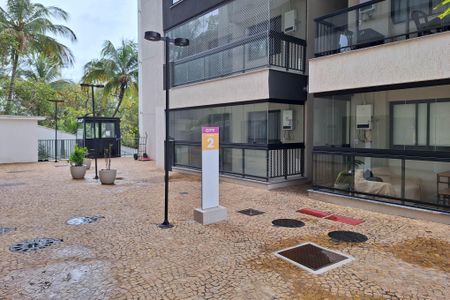 Apartamento para alugar com 38m², 1 quarto e 1 vagaÁrea comum