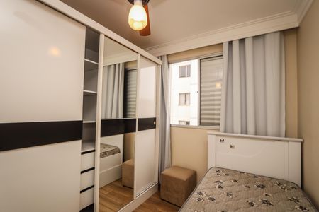 Quarto 2 de apartamento para alugar com 2 quartos, 47m² em Parque Munhoz, São Paulo