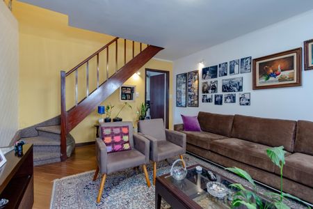 Casa à venda com 116m², 4 quartos e sem vagaSala