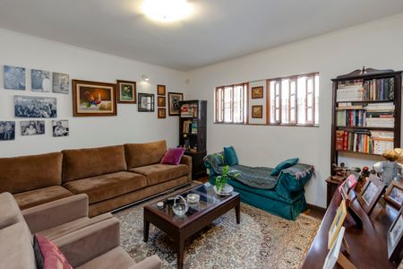 Casa à venda com 116m², 4 quartos e sem vagaSala