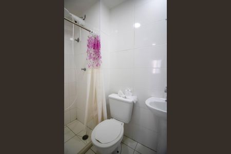 Banheiro de apartamento à venda com 1 quarto, 24m² em Paraíso do Morumbi, São Paulo