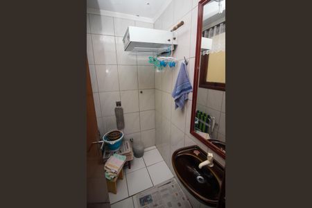 Apartamento à venda com 80m², 2 quartos e 2 vagasBanheiro de serviço