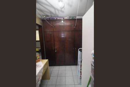 Apartamento à venda com 80m², 2 quartos e 2 vagasQuarto de Serviço