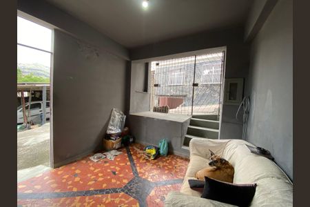 Casa à venda com 100m², 2 quartos e sem vaga