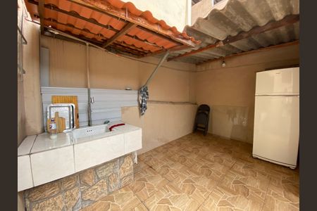Casa à venda com 100m², 2 quartos e sem vaga