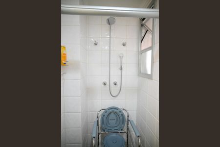 Apartamento à venda com 75m², 3 quartos e 1 vaga Apartamento à venda com 75m², 3 quartos e 1 vagaBanheiro Social