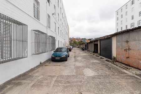 Apartamento para alugar com 56m², 2 quartos e 1 vaga Apartamento para alugar com 56m², 2 quartos e 1 vagaÁrea Comum - Garagem