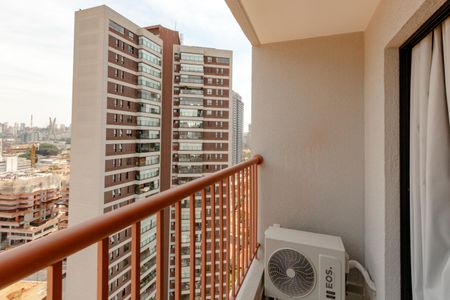 Studio para alugar com 25m², 1 quarto e sem vaga Studio para alugar com 25m², 1 quarto e sem vagaVaranda