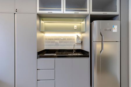 Studio para alugar com 25m², 1 quarto e sem vaga Studio para alugar com 25m², 1 quarto e sem vagaStudio