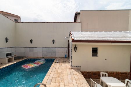 Casa para alugar com 210m², 2 quartos e 3 vagasPiscina